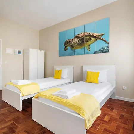 A O Mar - Center Проживание в семье